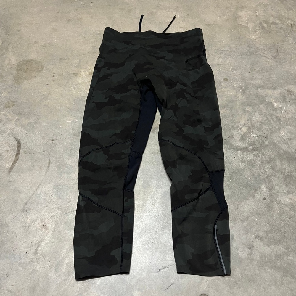 Lululemon Surge Crop 22" Heritage 365 Camo Deep Coal Multi Leggings Size M